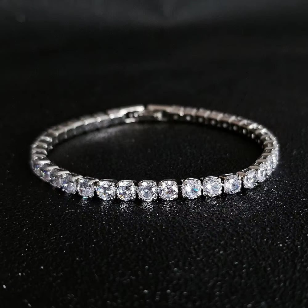2024 New Arrival Luxury round Silver Color on Hand Bracelet Bangle for Women Anniversary Gift Jewelry Bulk Sell S5650