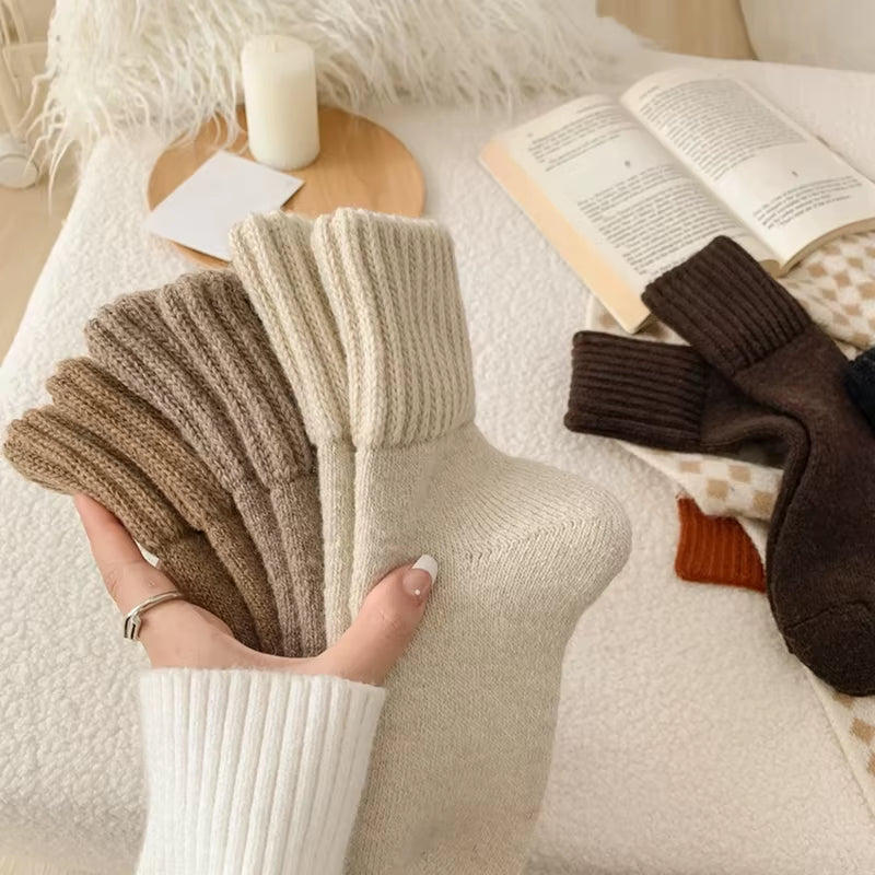 5 Pairs Winter Thickened Wool Socks Women’S Breathable Comfortable Plush Low Tube Snow Socks Korean Simple Warm Cashmere Socks